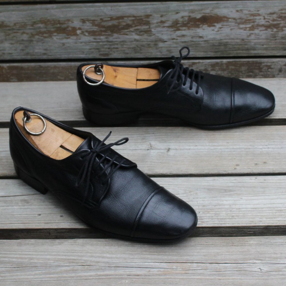 Ferragamo Black Sheepskin Derby, Made in Italy